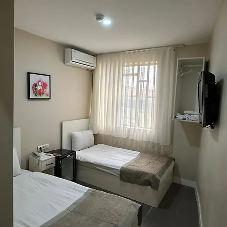Rota Star Beyoglu Otel *