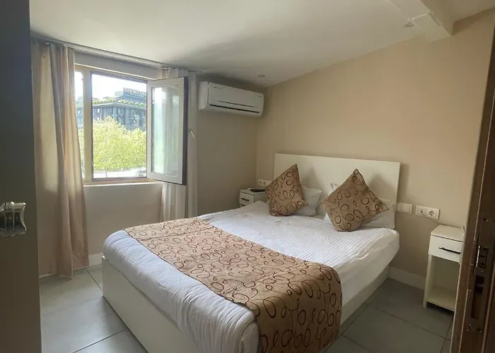 Rota Star Beyoglu Hotel *